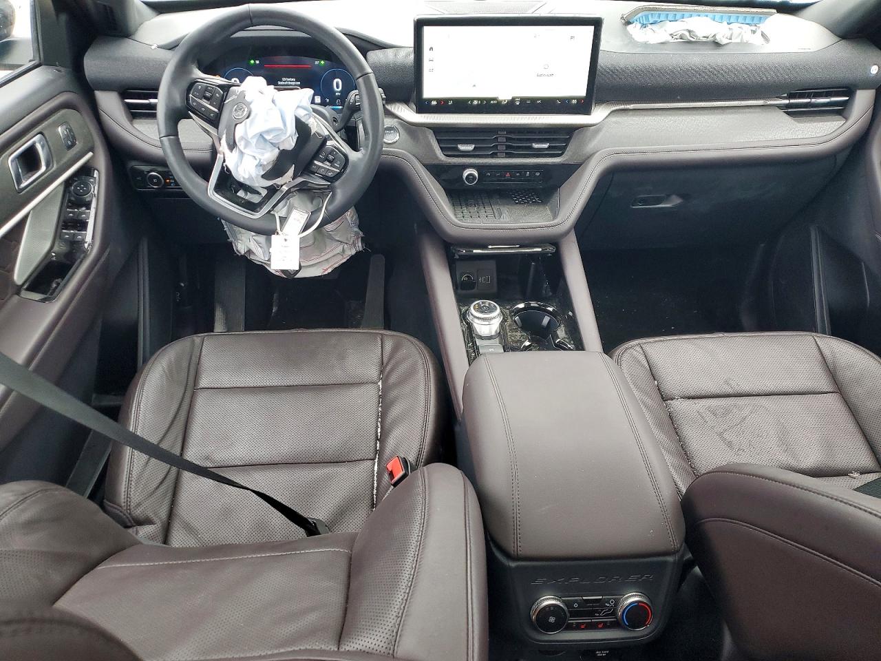 Ford Explorer Platinum