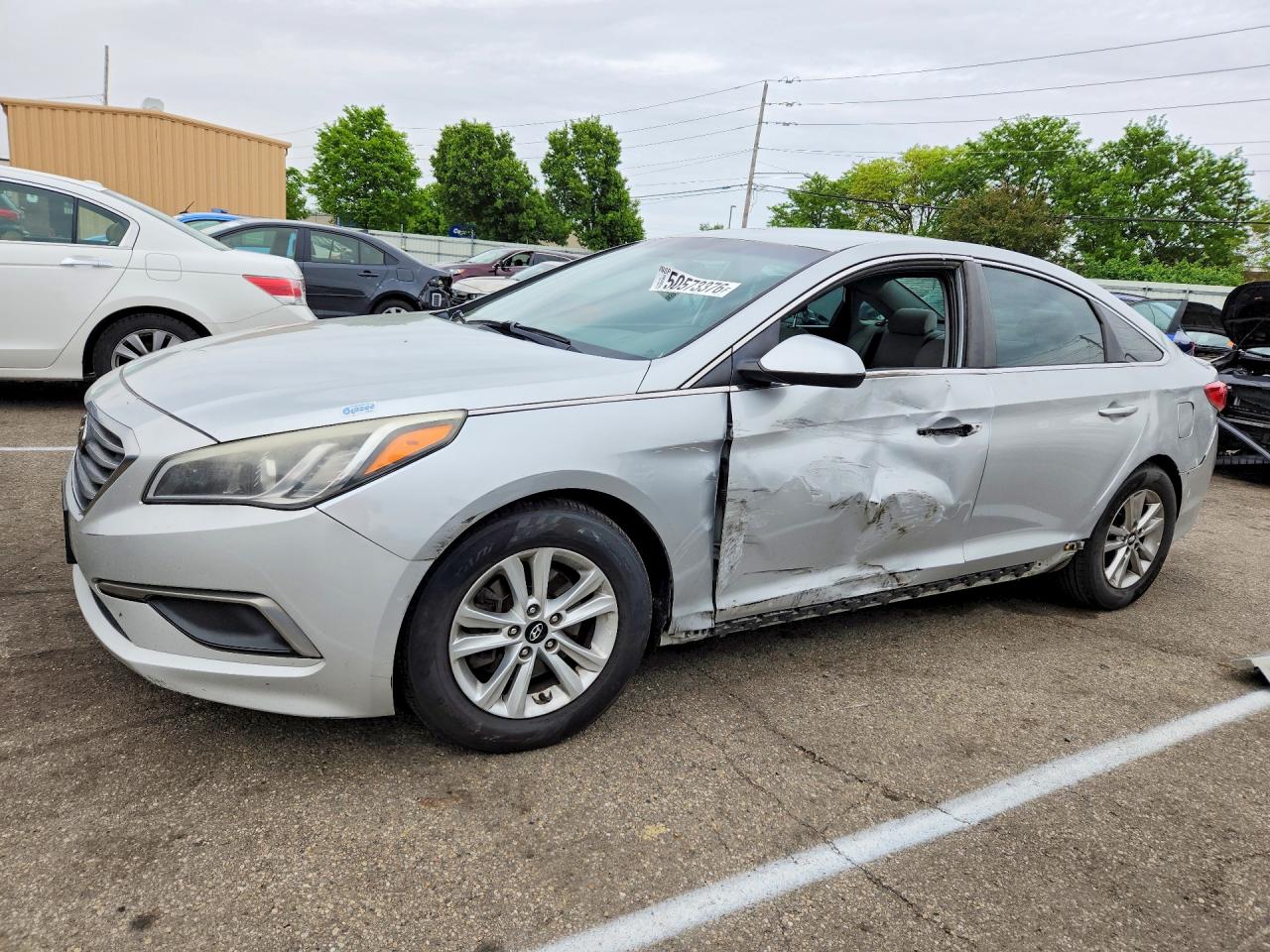 Salvage Hyundai SONATA Image