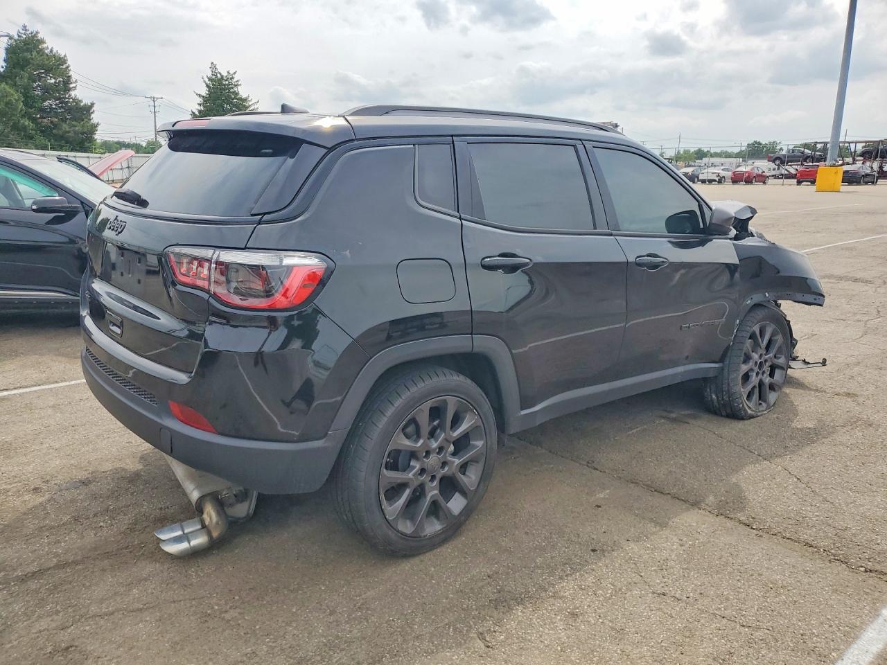 Jeep Compass 80th Edition