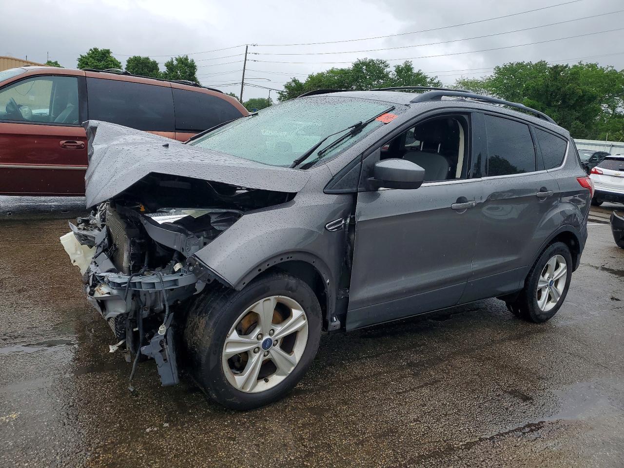 Salvage Ford Escape Image