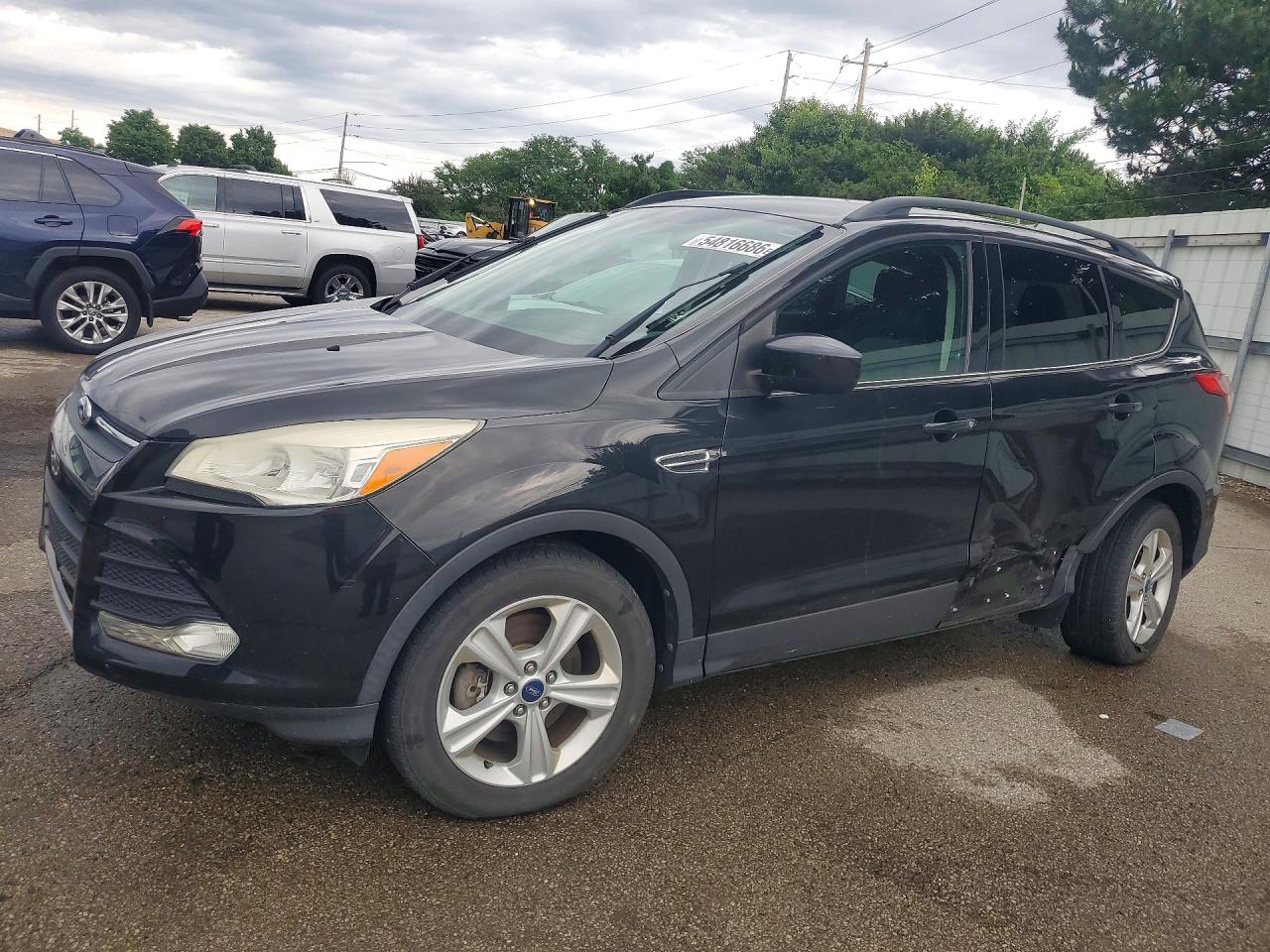 Salvage Ford Escape Image