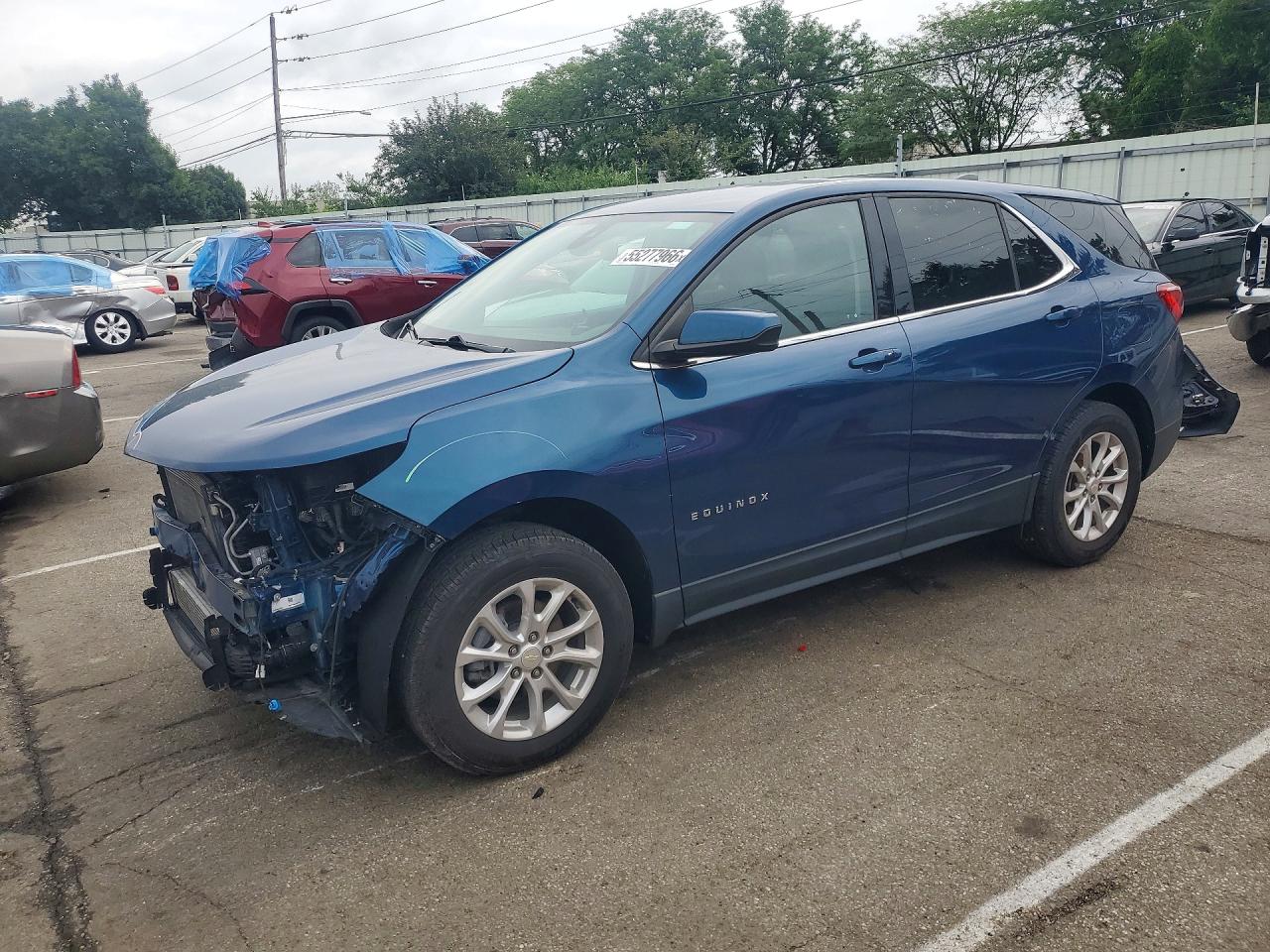 Salvage Chevrolet Equinox Image