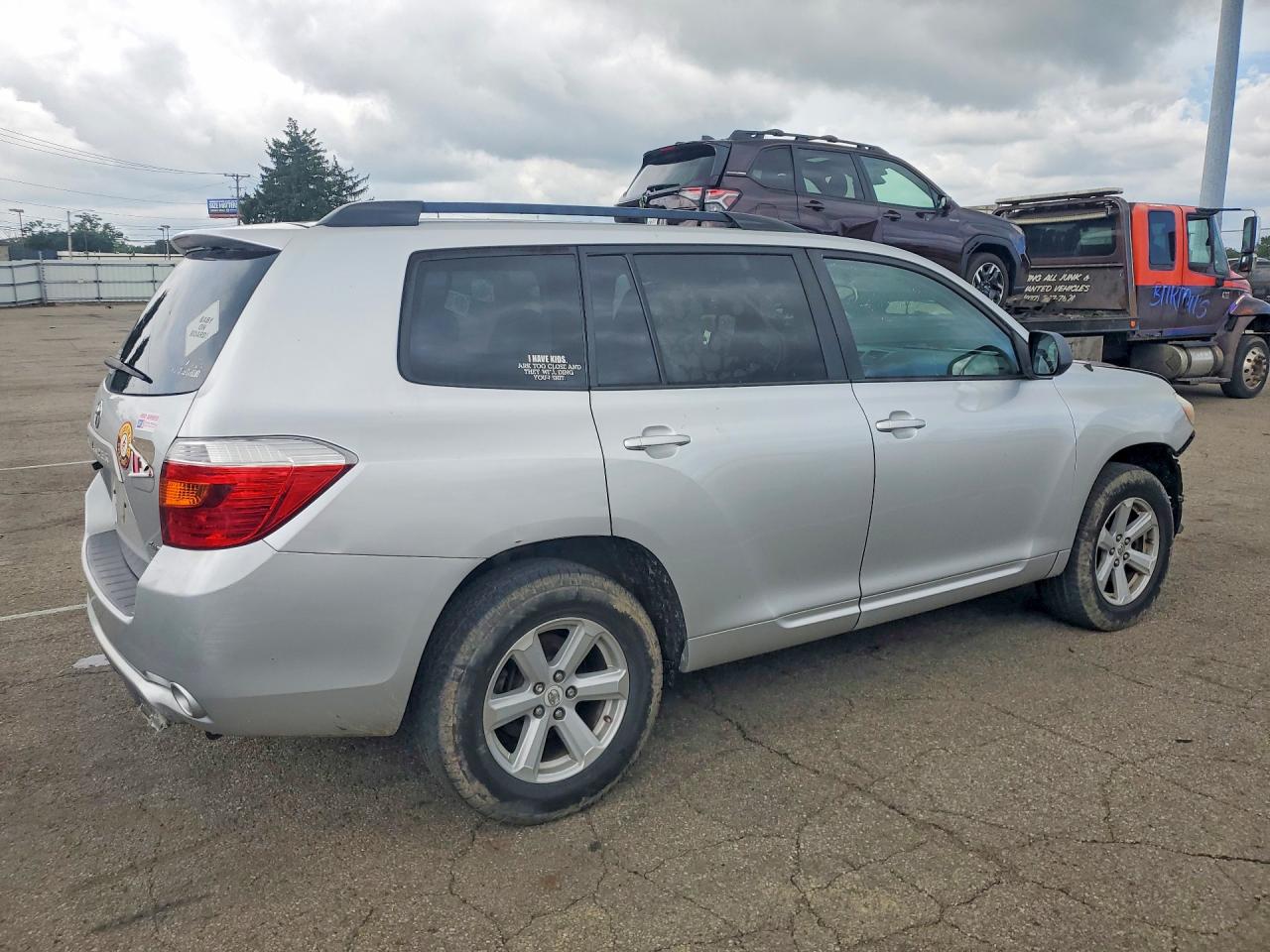 Toyota Highlander Base