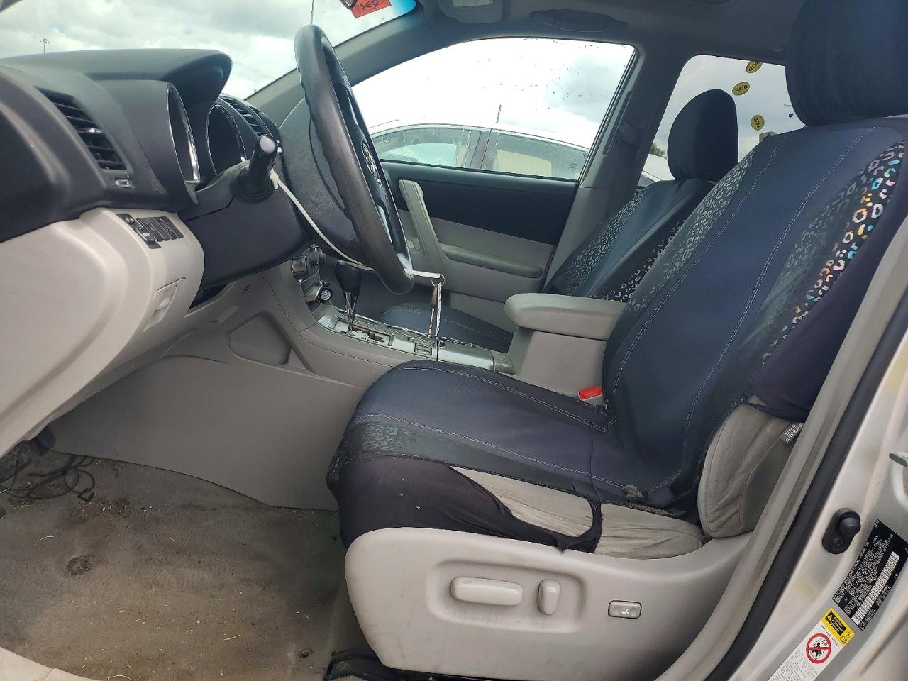 Toyota Highlander Base