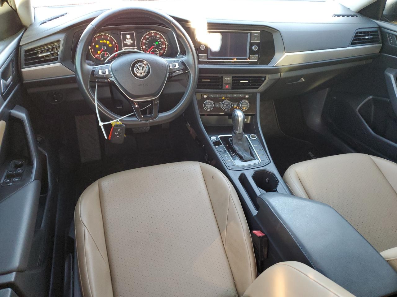 Volkswagen Jetta S