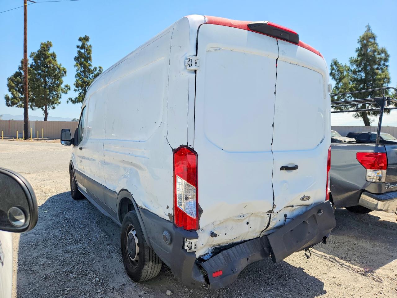 Ford Transit T-250