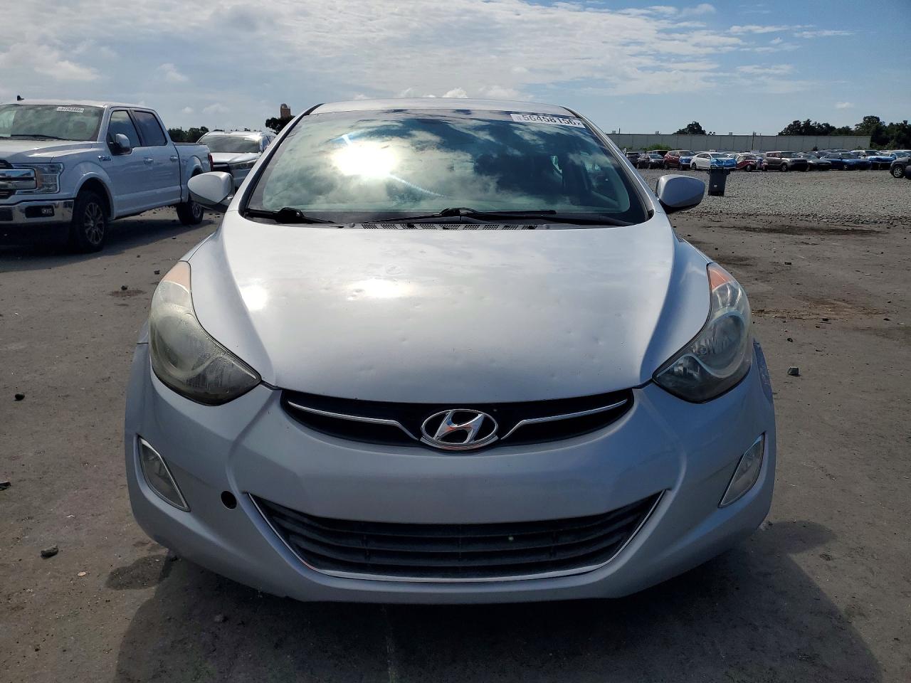 Hyundai ELANTRA Gls