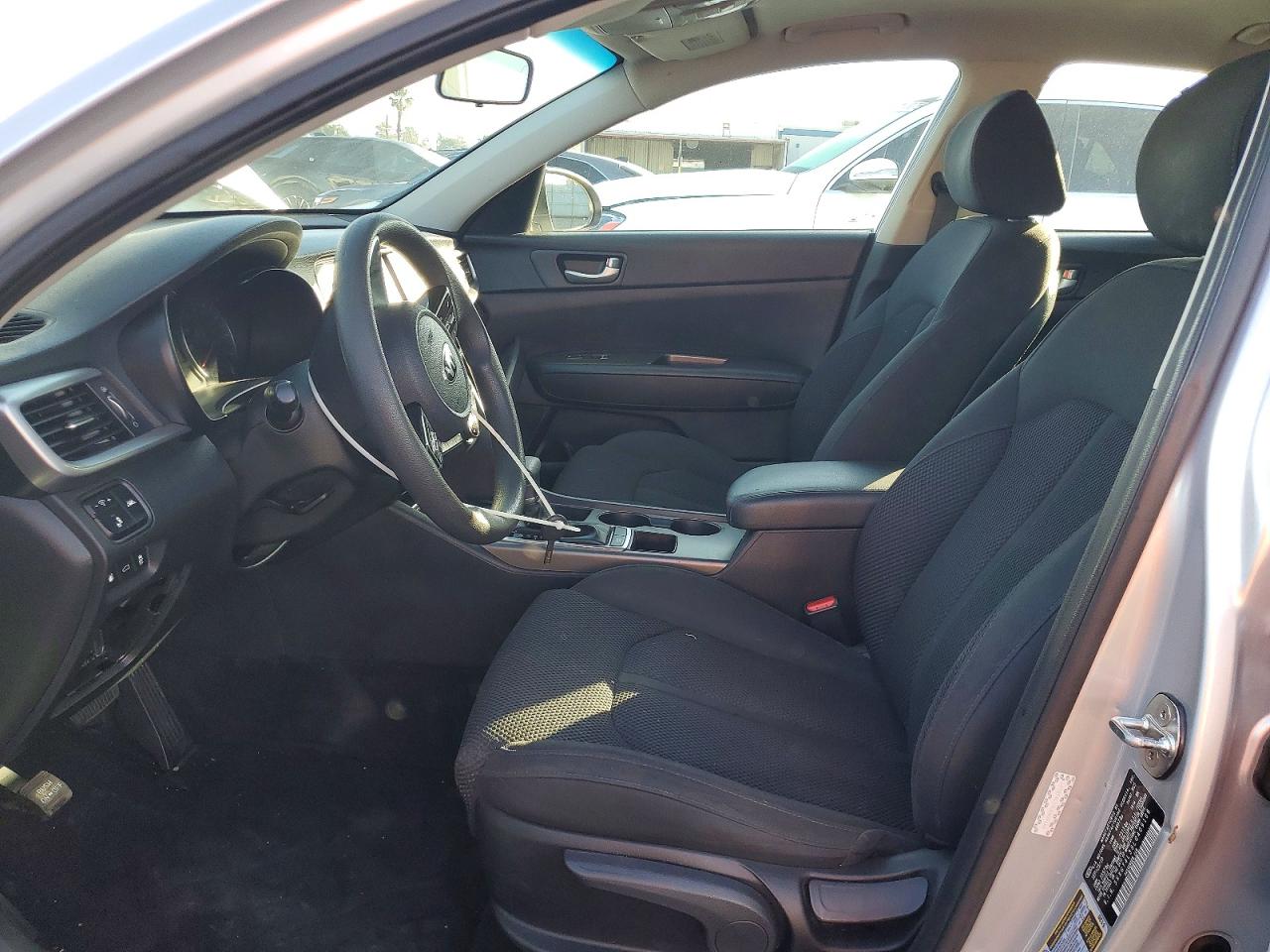 Kia Optima Lx