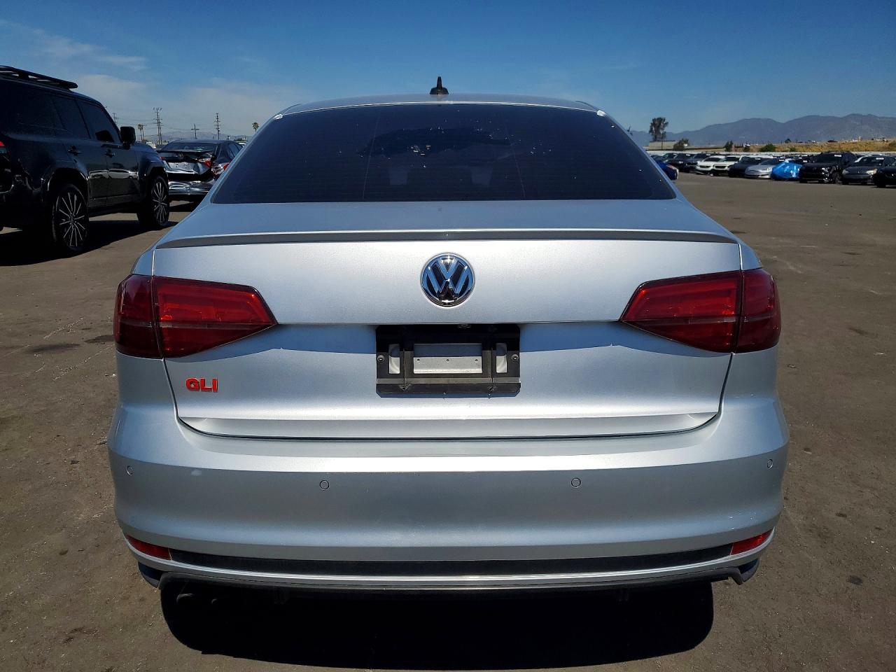Volkswagen Jetta Gli