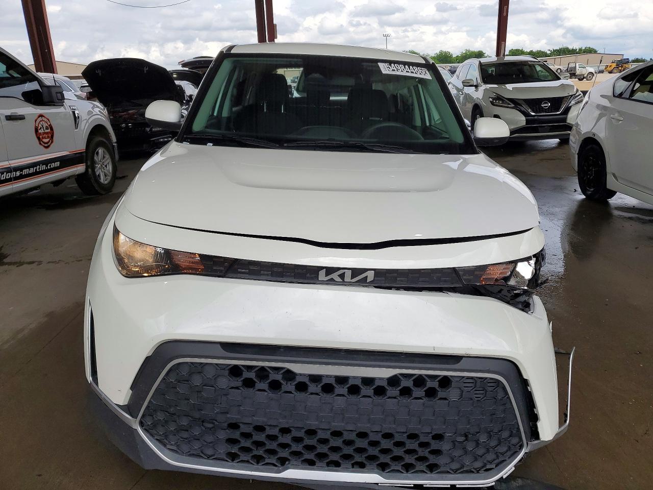 Kia Soul Lx