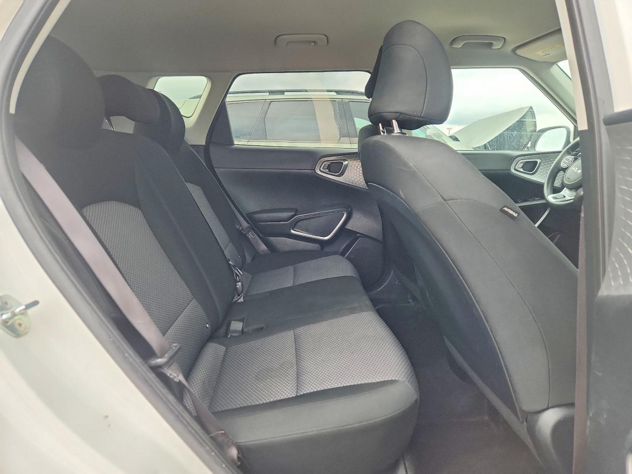 Kia Soul Lx