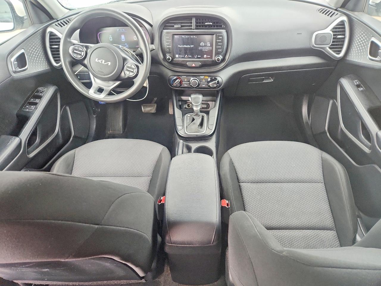 Kia Soul Lx