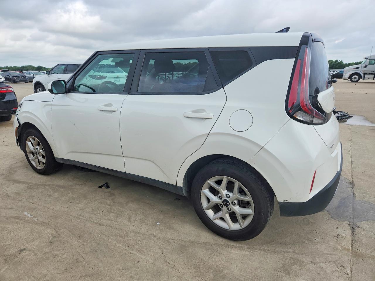 Kia Soul Lx