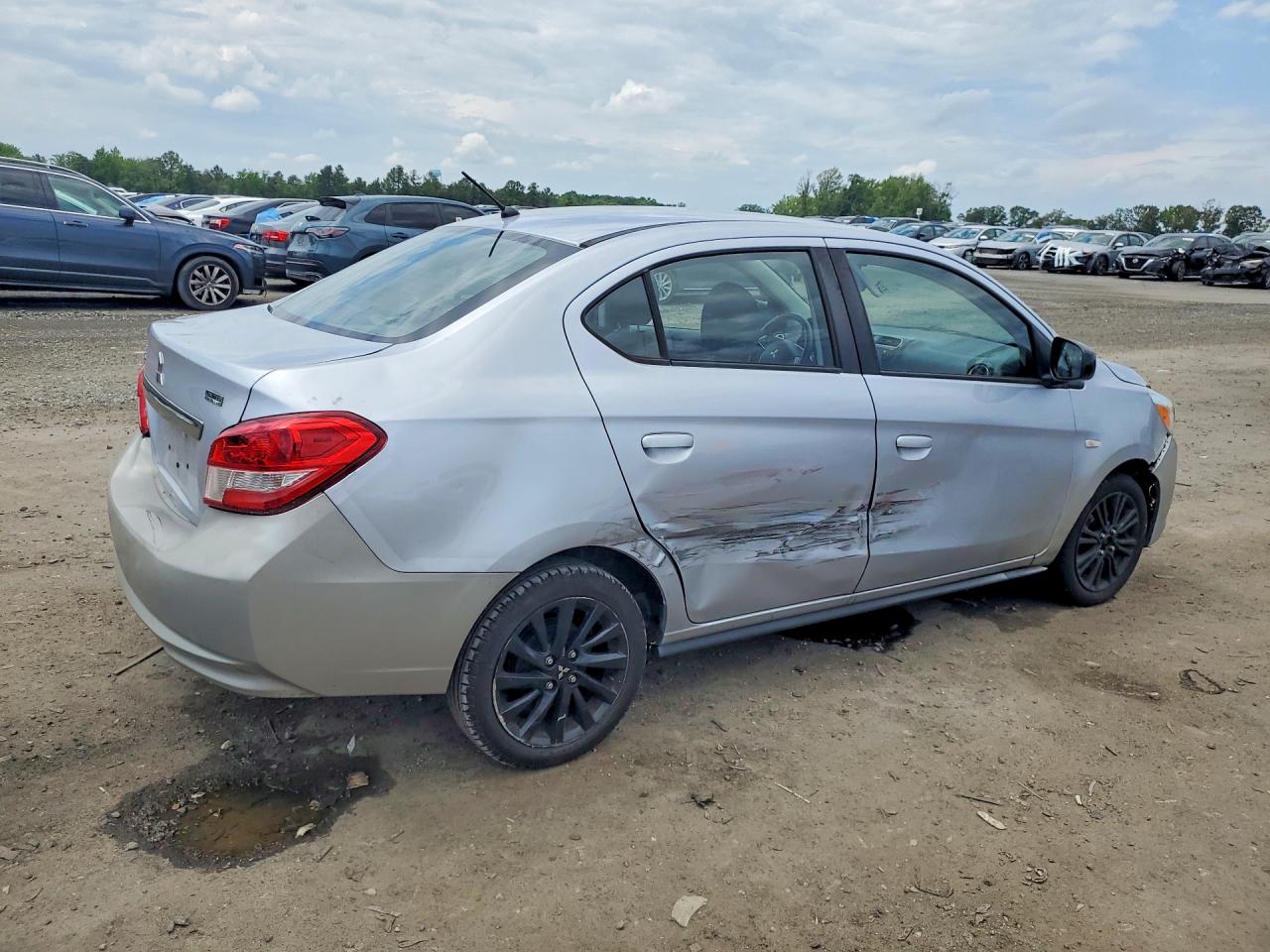 Mitsubishi Mirage G4 Se