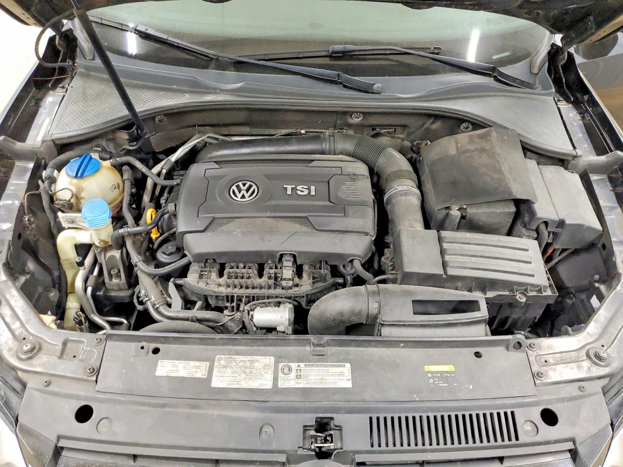 Volkswagen Passat S