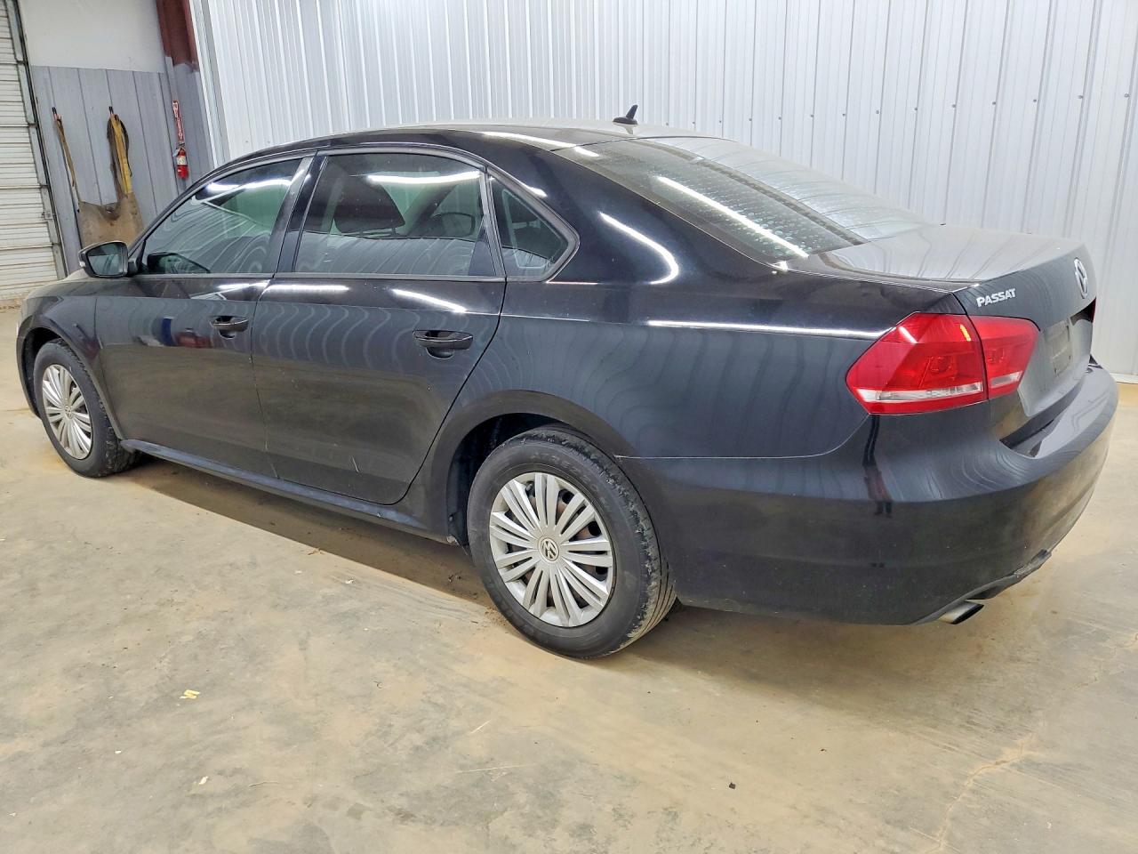 Volkswagen Passat S