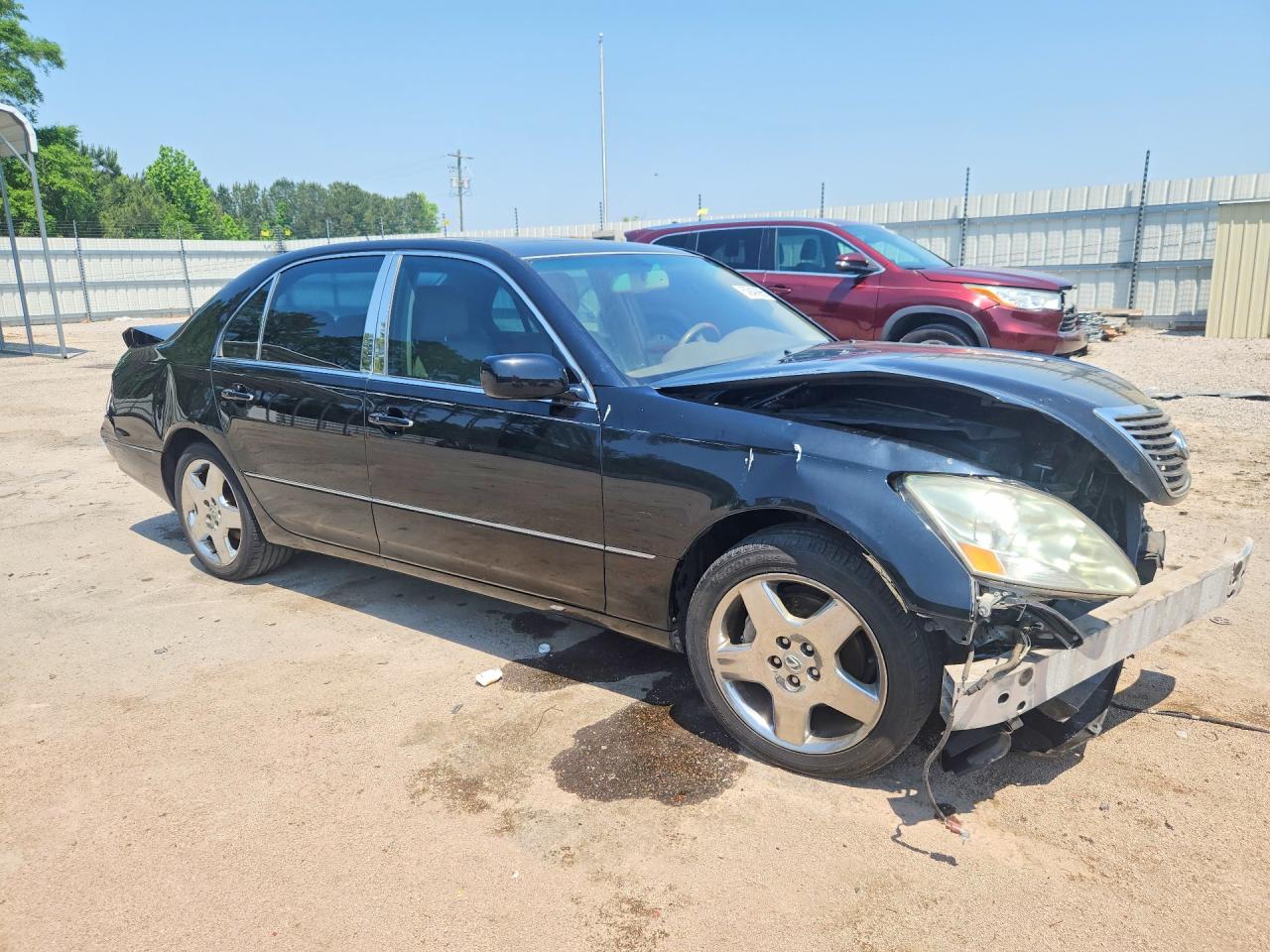 Lexus LS Base