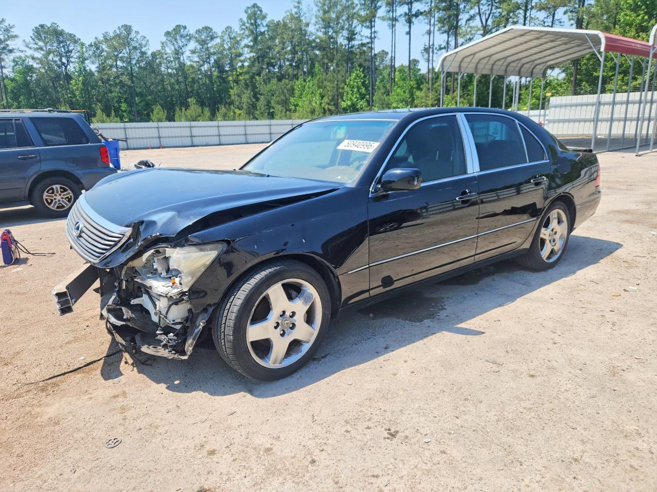 Salvage Lexus LS Image