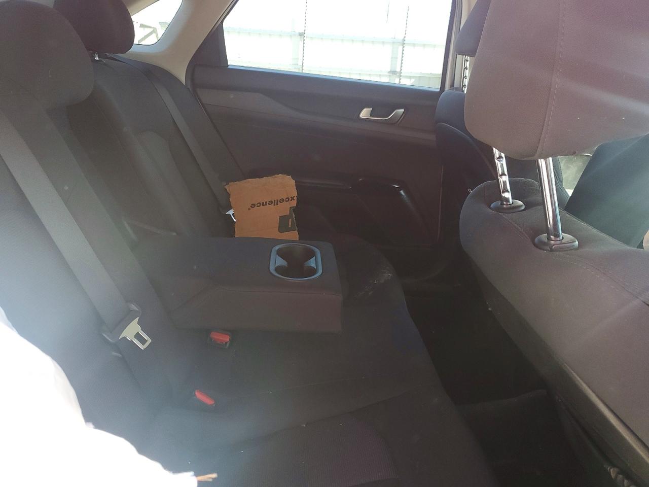 Kia K5 Lxs