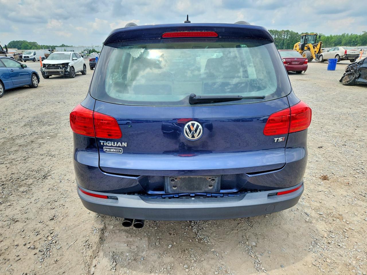 Volkswagen Tiguan S