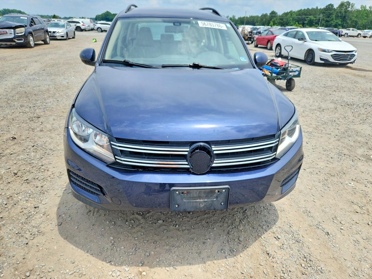 Volkswagen Tiguan S