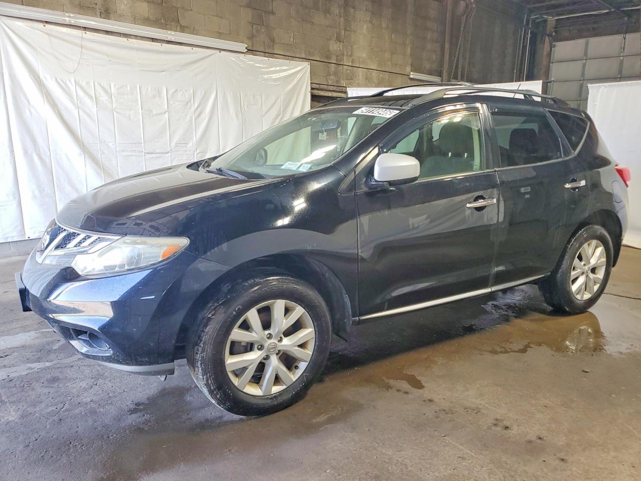 Salvage Nissan Murano Image