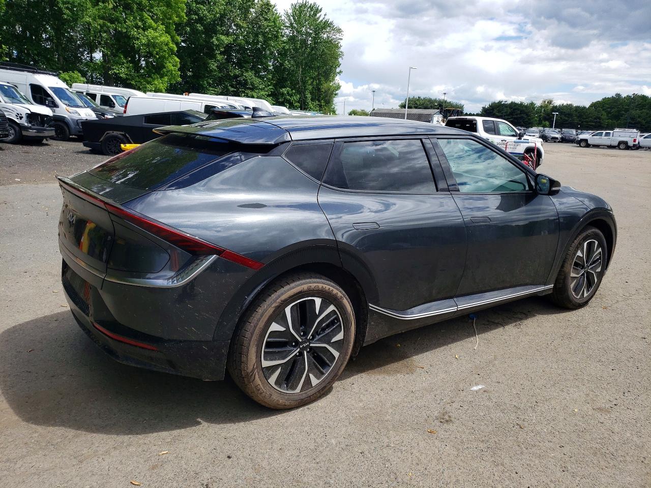 Kia EV6 Wind