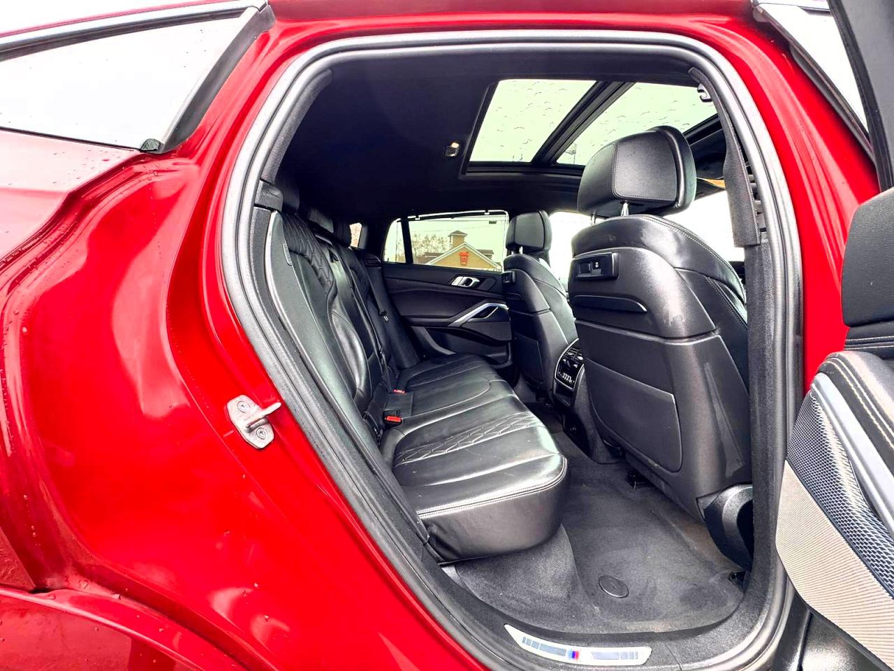 BMW X Series M50i