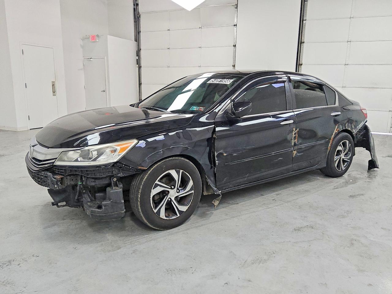 Salvage Honda Accord Image