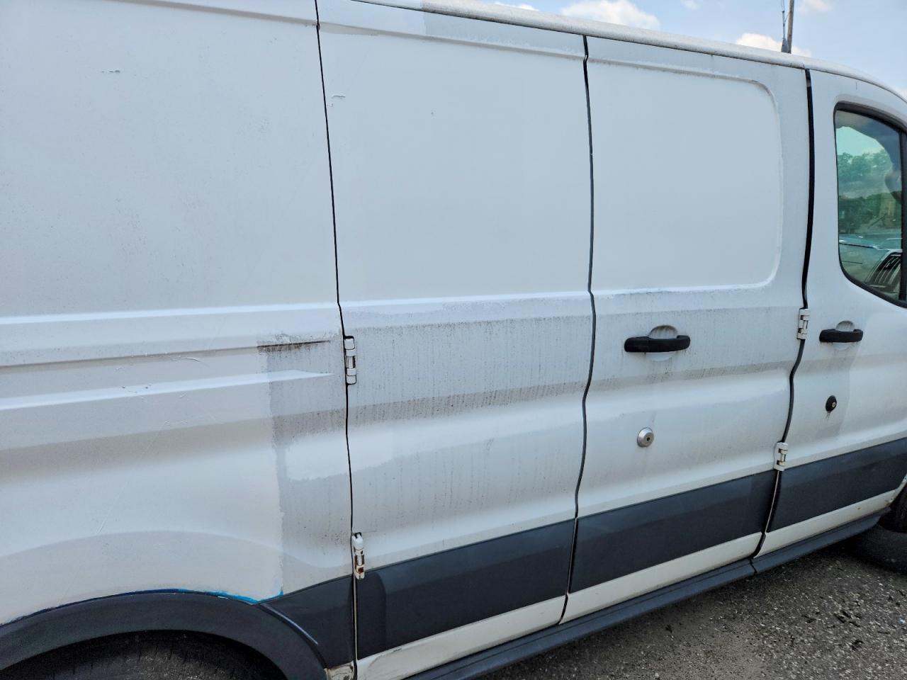 Ford Transit T-150