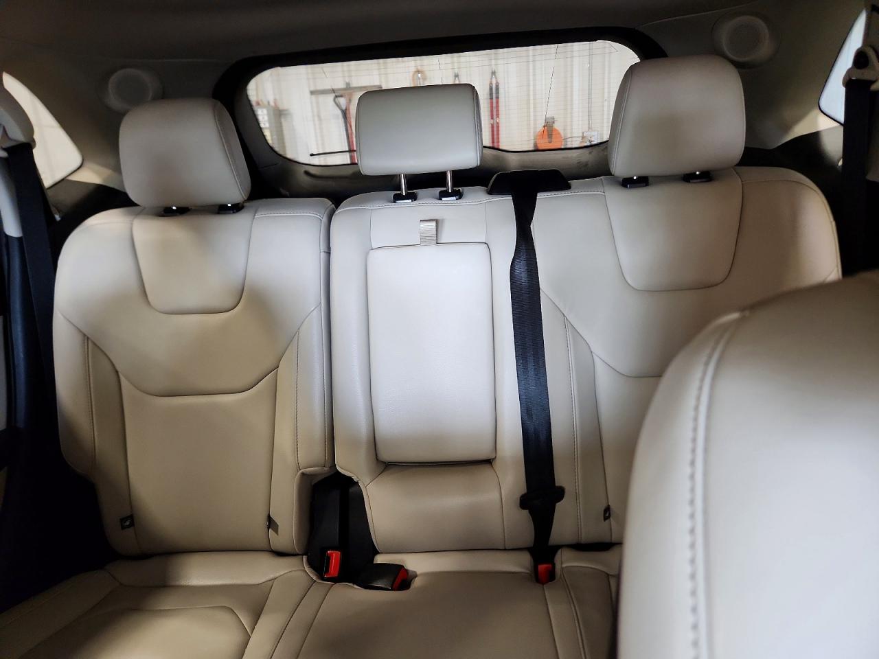 Ford Edge Titanium
