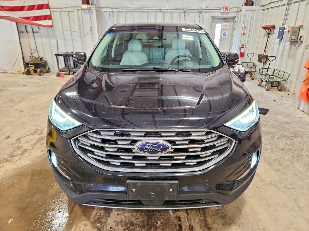 Ford Edge Titanium