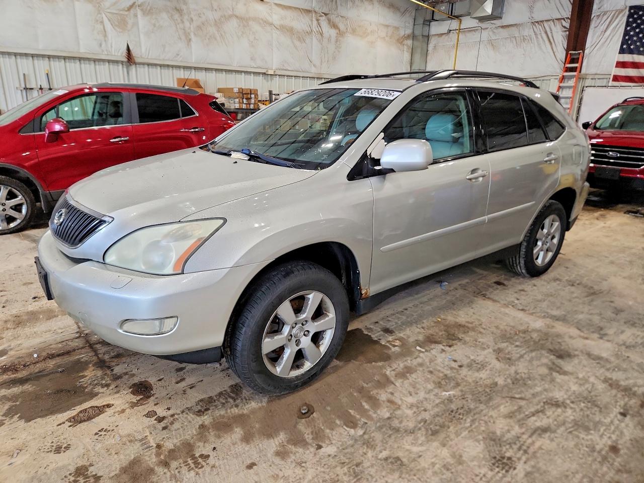 Salvage Lexus RX Image