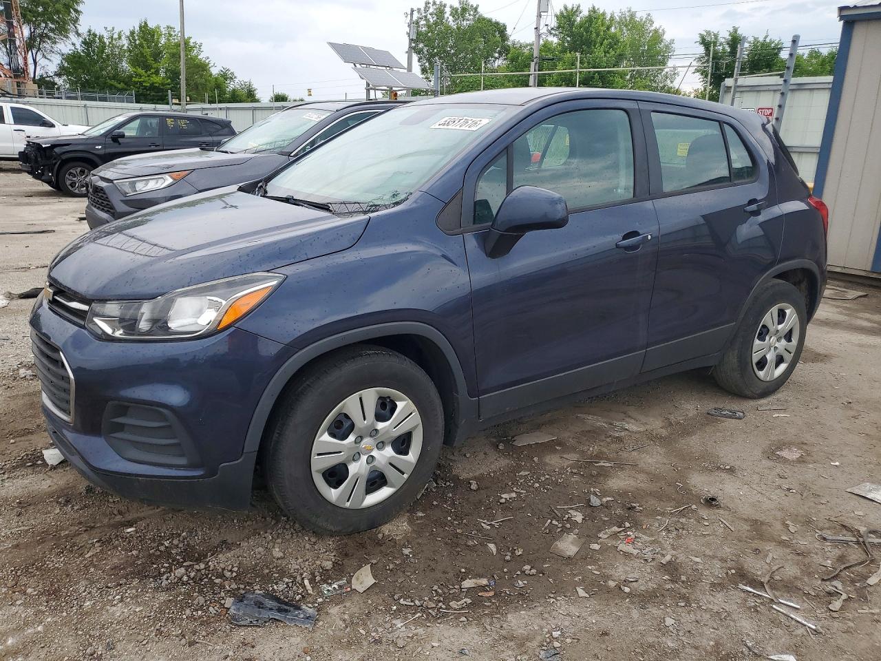 Salvage Chevrolet Trax Image