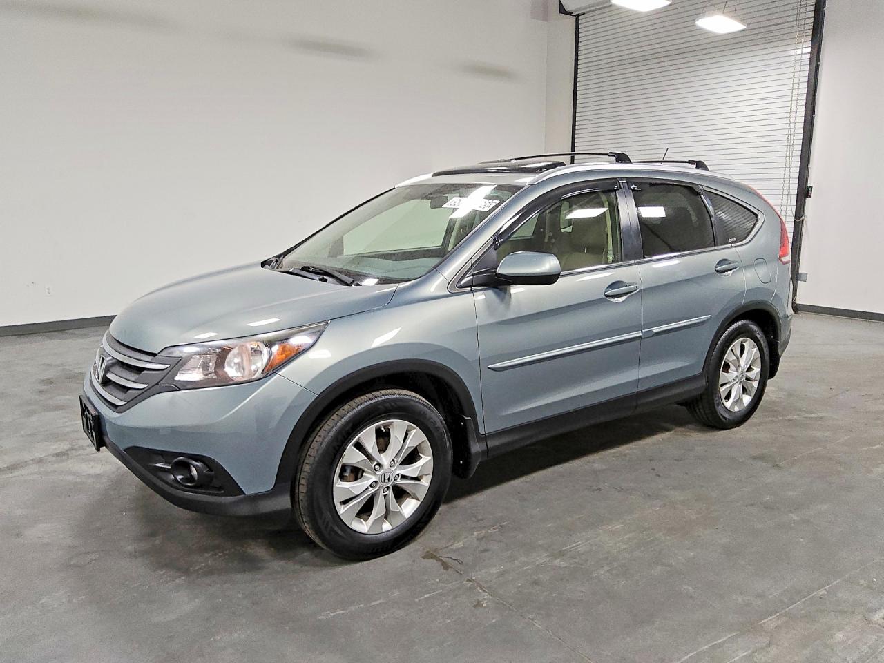 Salvage Honda Crv Image