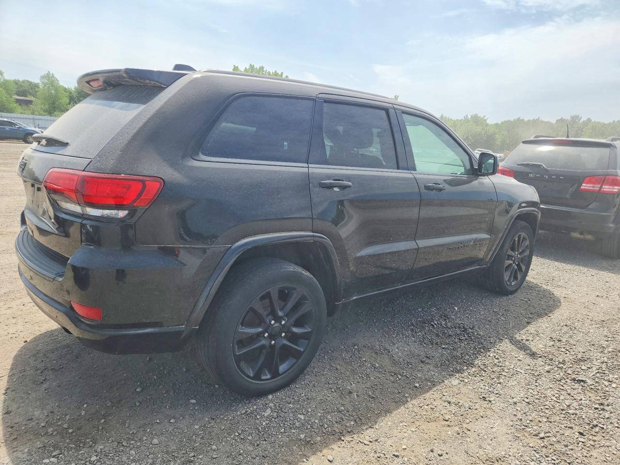 Jeep Grand Cherokee Laredo