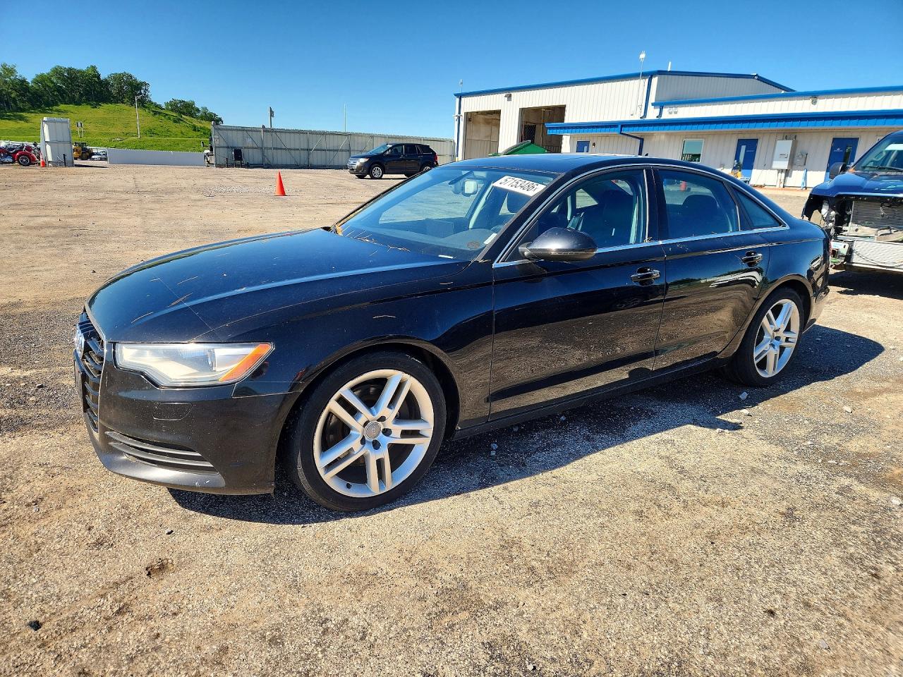 Salvage Audi A6 Image