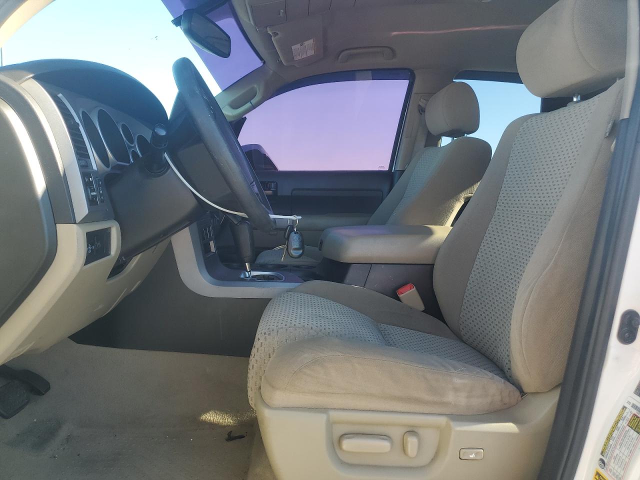 Toyota Tundra Double Cab Sr5