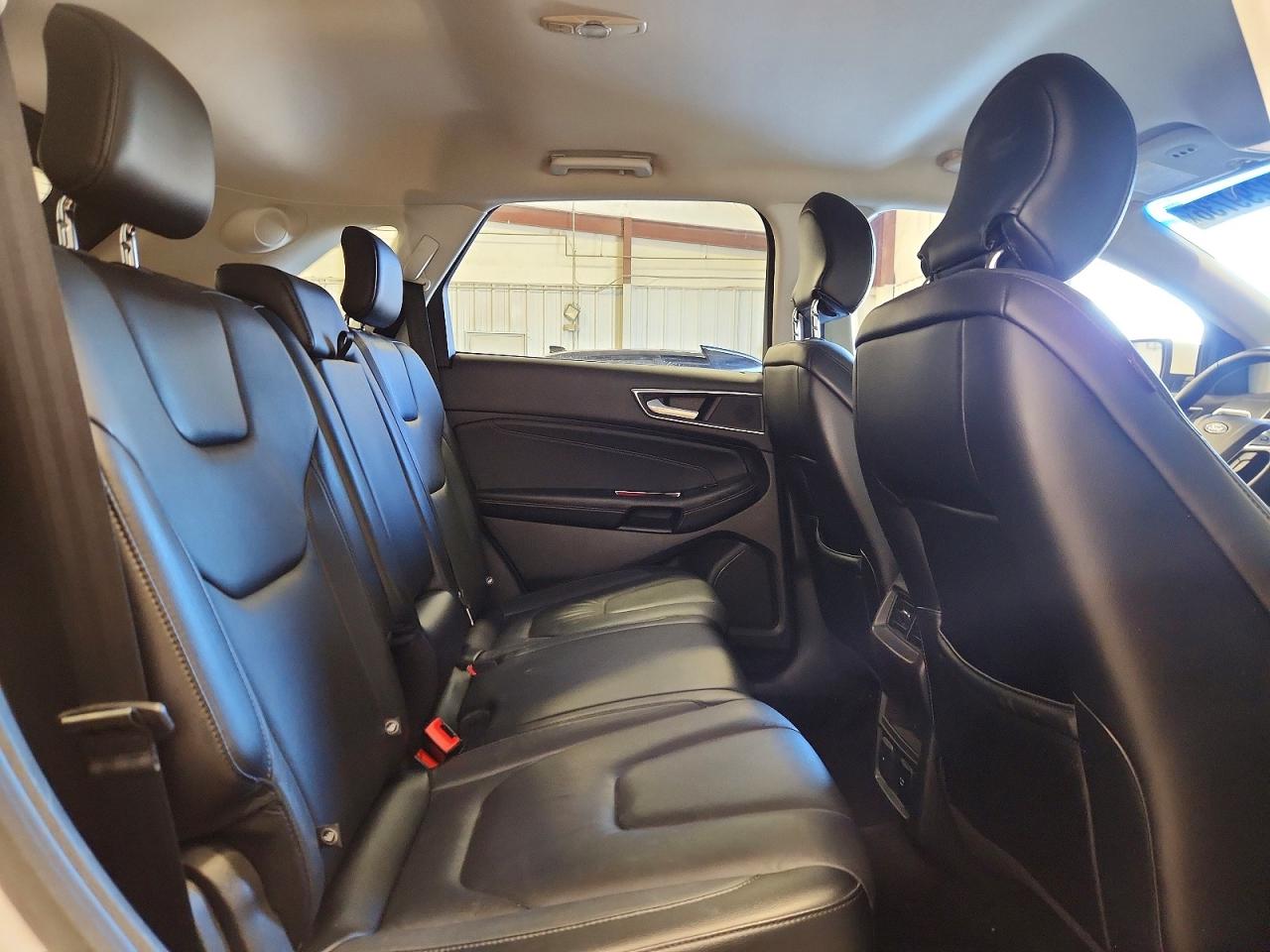 Ford Edge Titanium