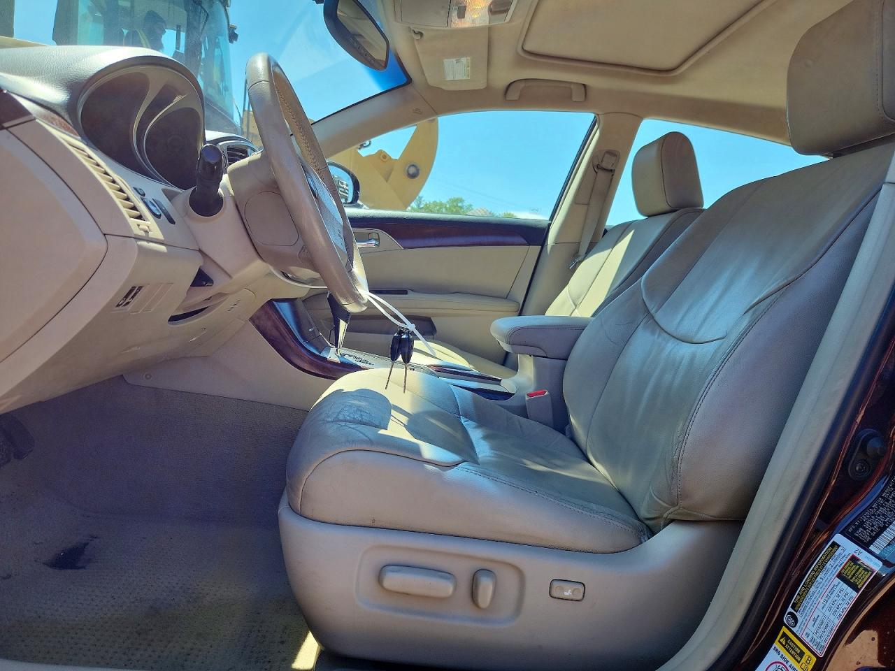 Toyota Avalon Base