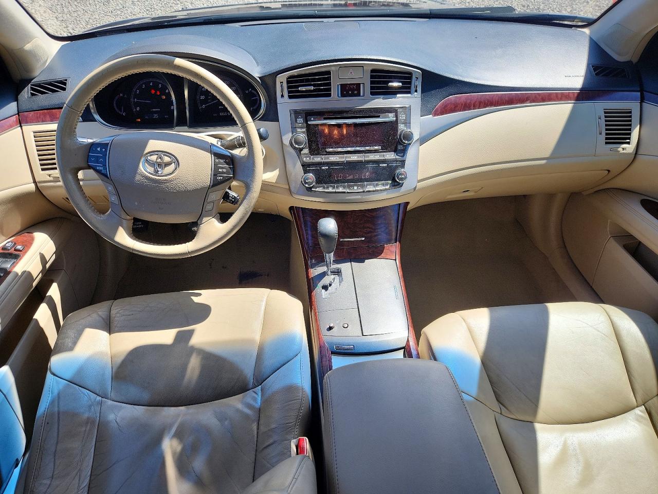 Toyota Avalon Base
