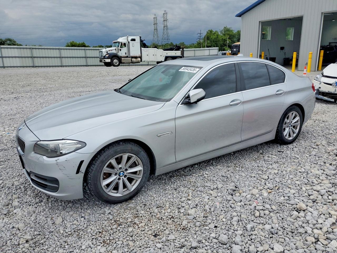 Salvage BMW 5 Series Image