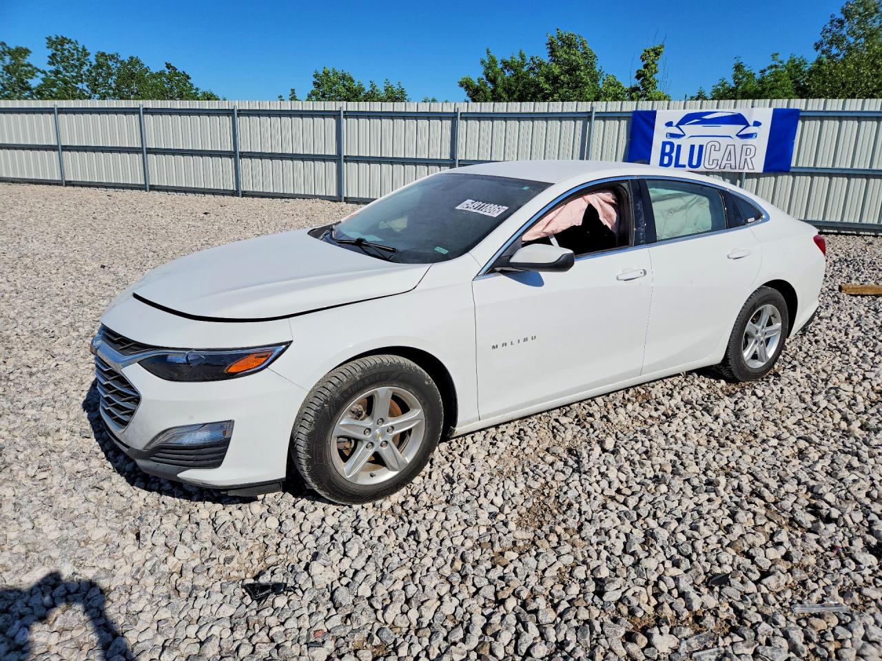 Salvage Chevrolet Malibu Image