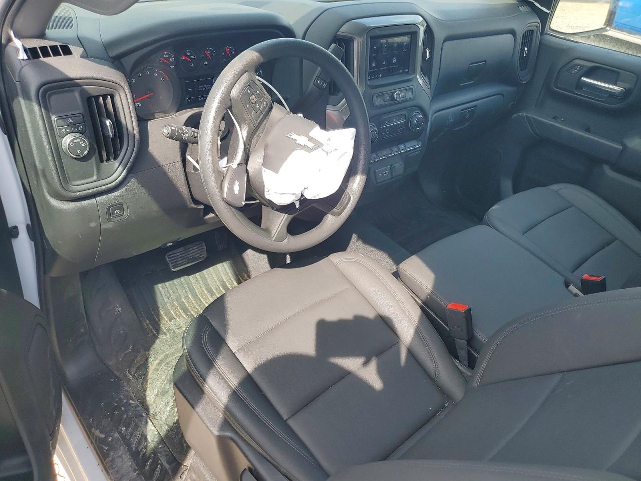 Chevrolet Silverado C1500