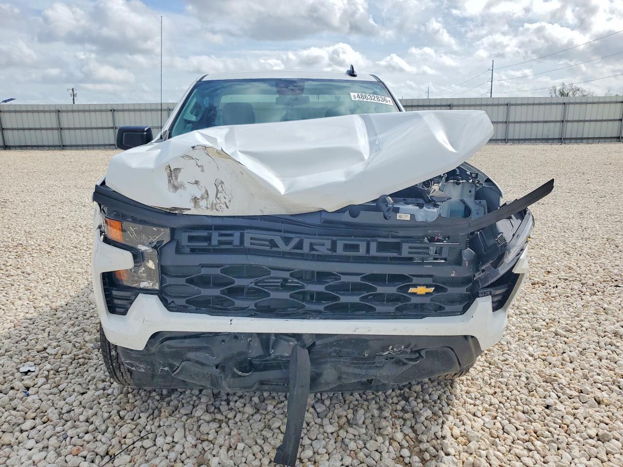 Chevrolet Silverado C1500