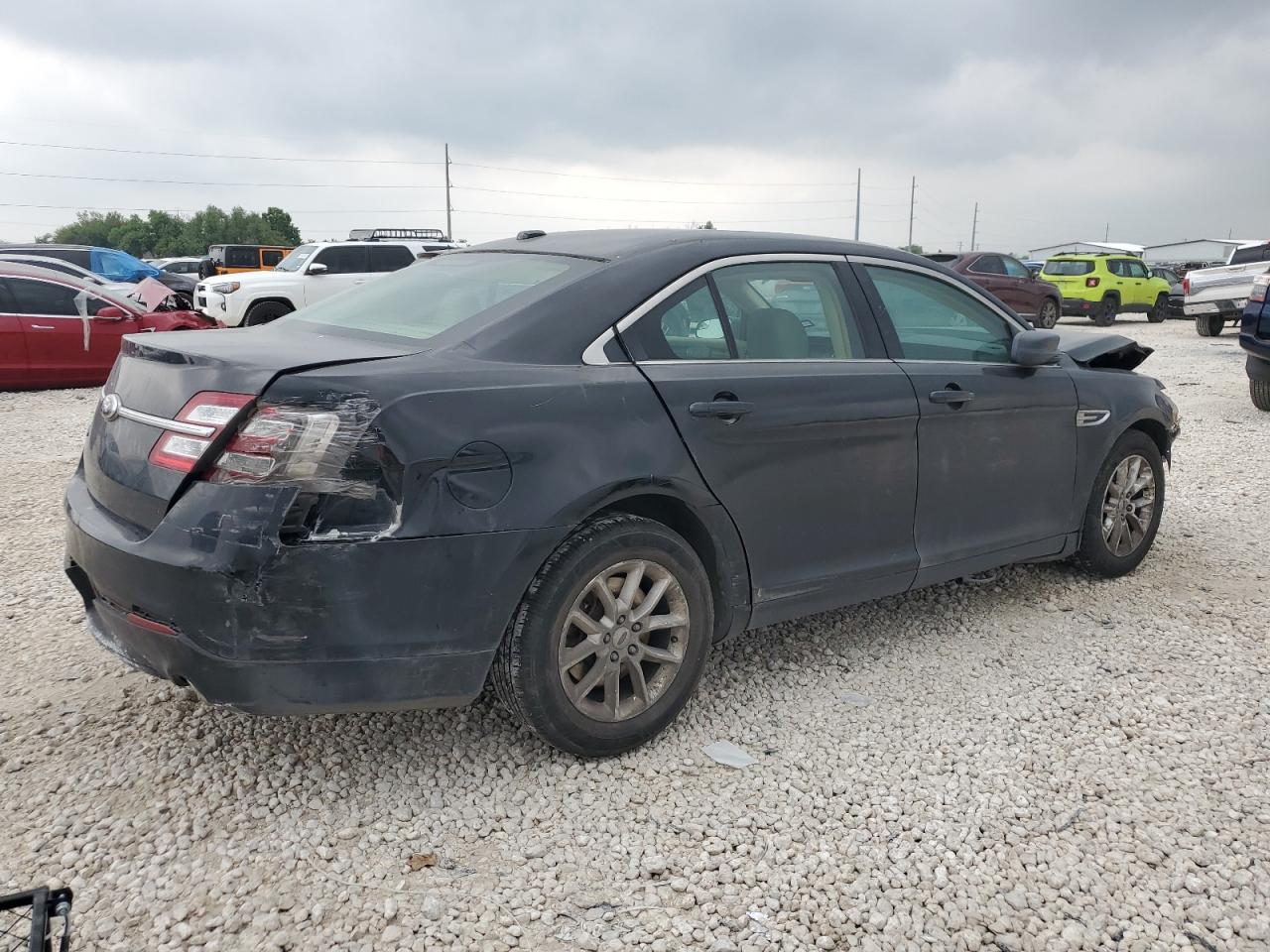 Ford Taurus Se