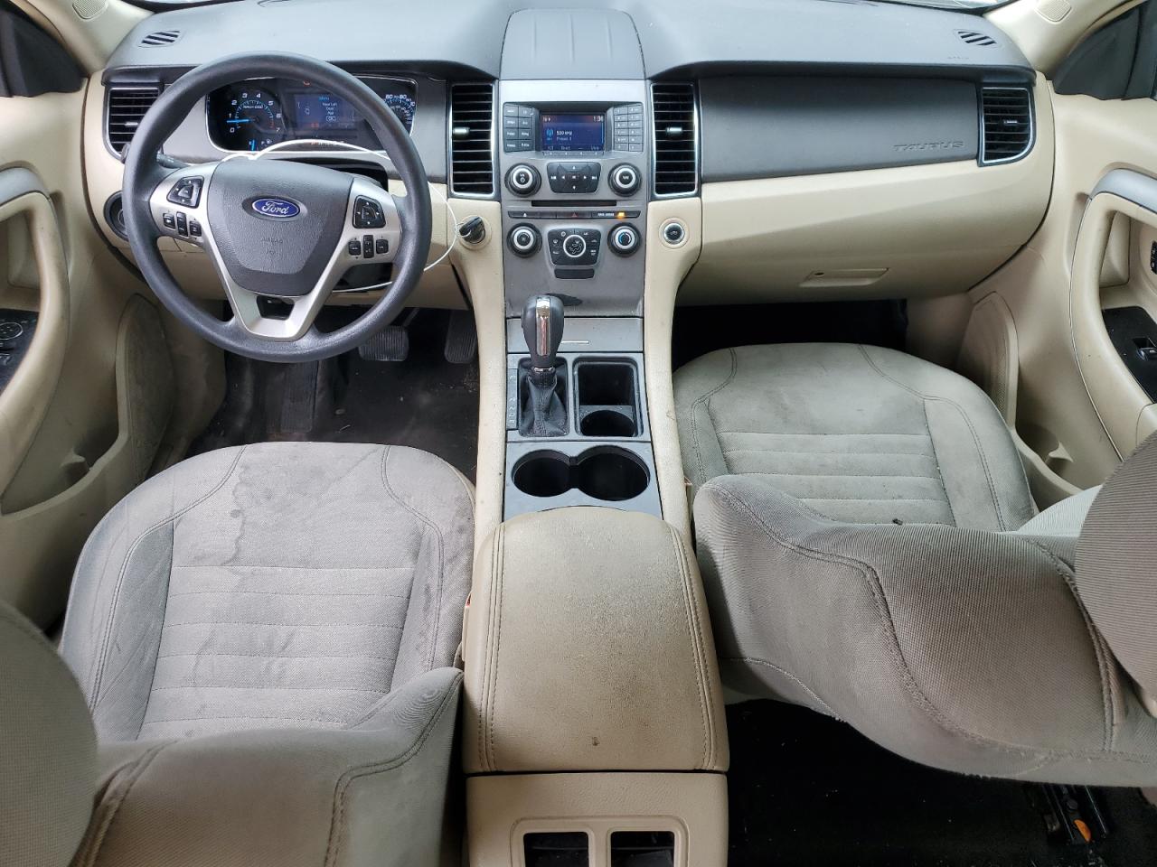 Ford Taurus Se