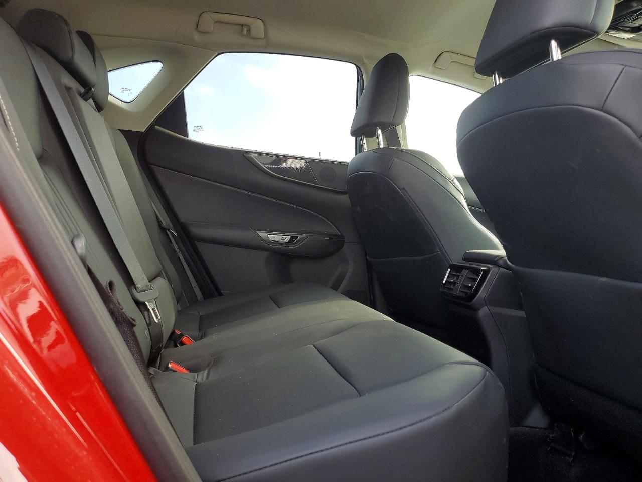 Lexus NX 250