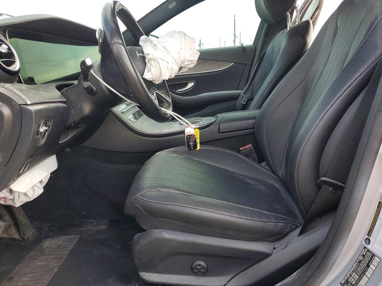 Mercedes-Benz E-Class 350