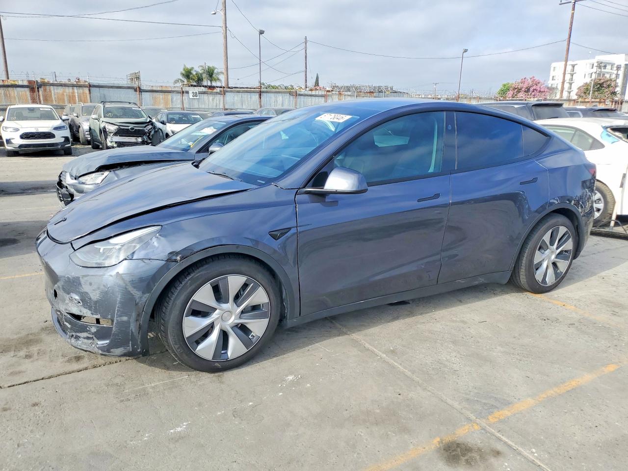 Salvage Tesla Model Y Image